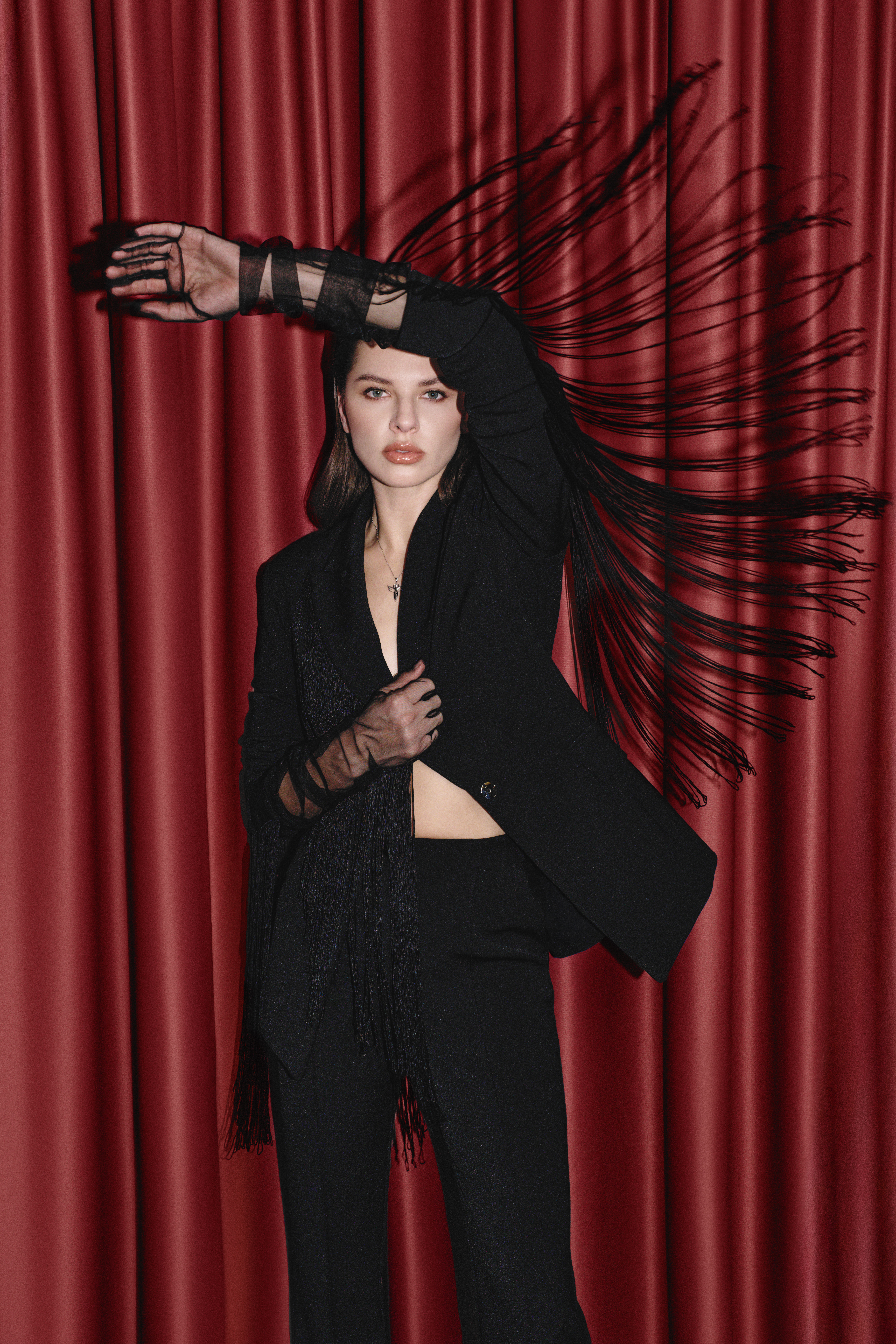 Андре Тан показав колекцію,  присвячену сильним українцям - фото 1